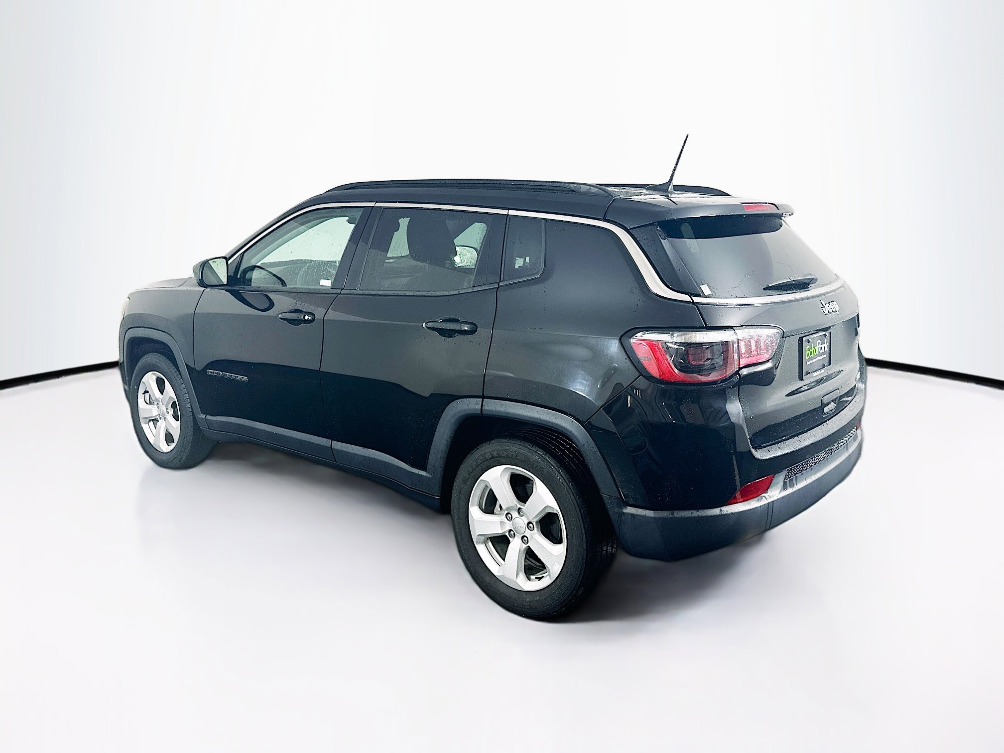 Used 2022 Jeep Compass Latitude w/ Sun and Sound Group image 5