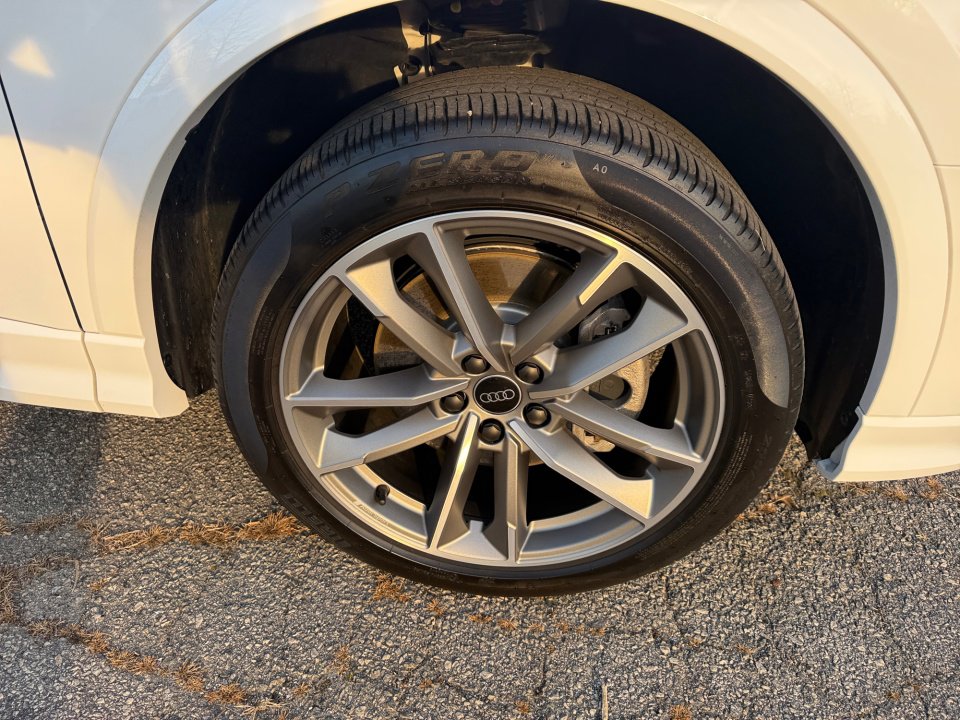 Certified 2024 Audi Q3 2.0T Premium Plus w/ Premium Plus Package image 25