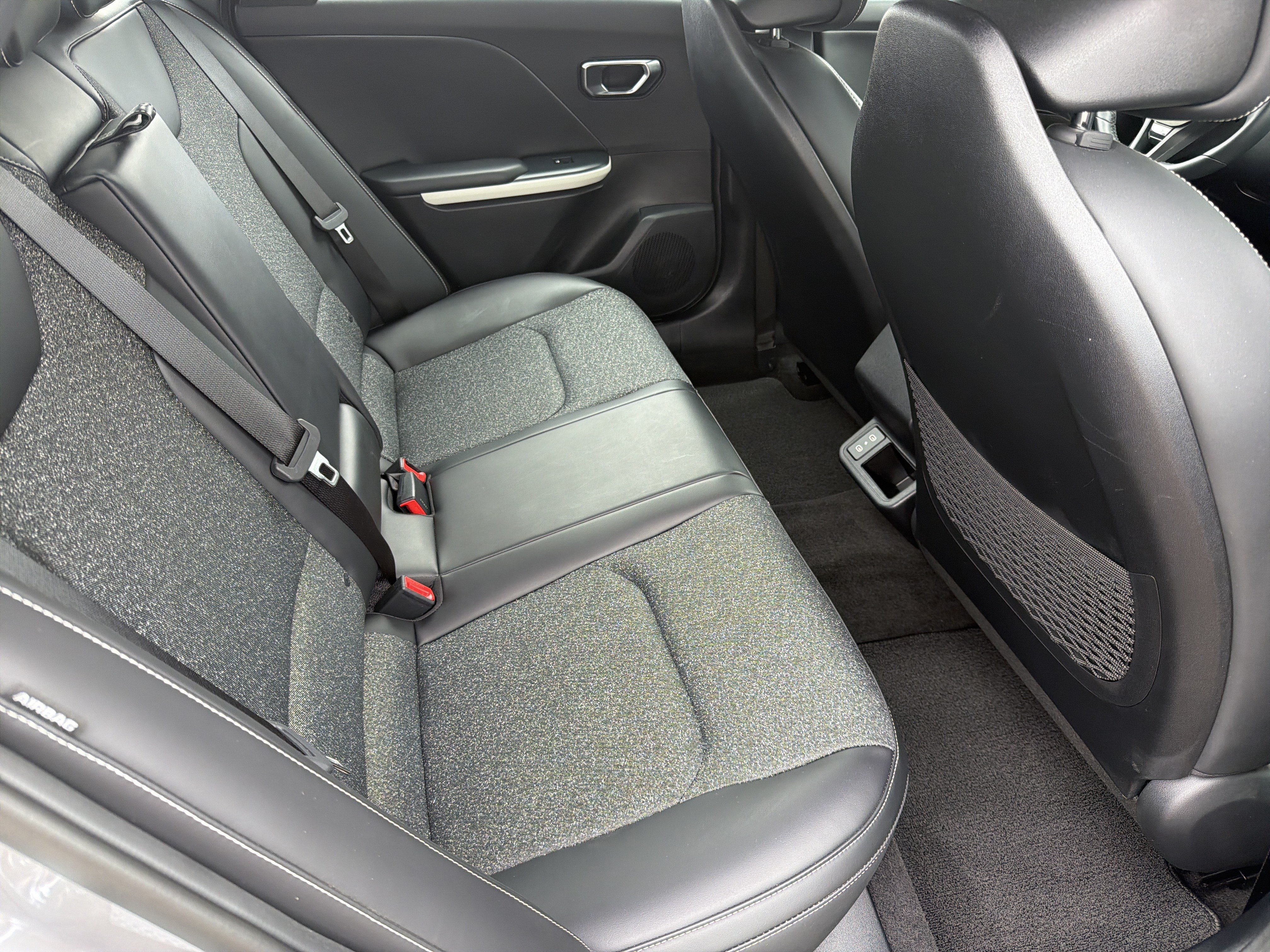 Used 2025 Kia K4 GT-Line w/ GT-Line Sunroof Package FWD image 25