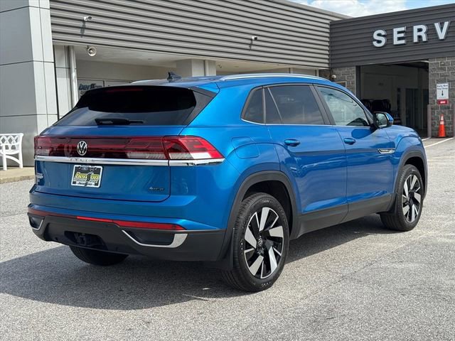 Used 2024 Volkswagen Atlas Cross Sport SE AWD/4WD image 3