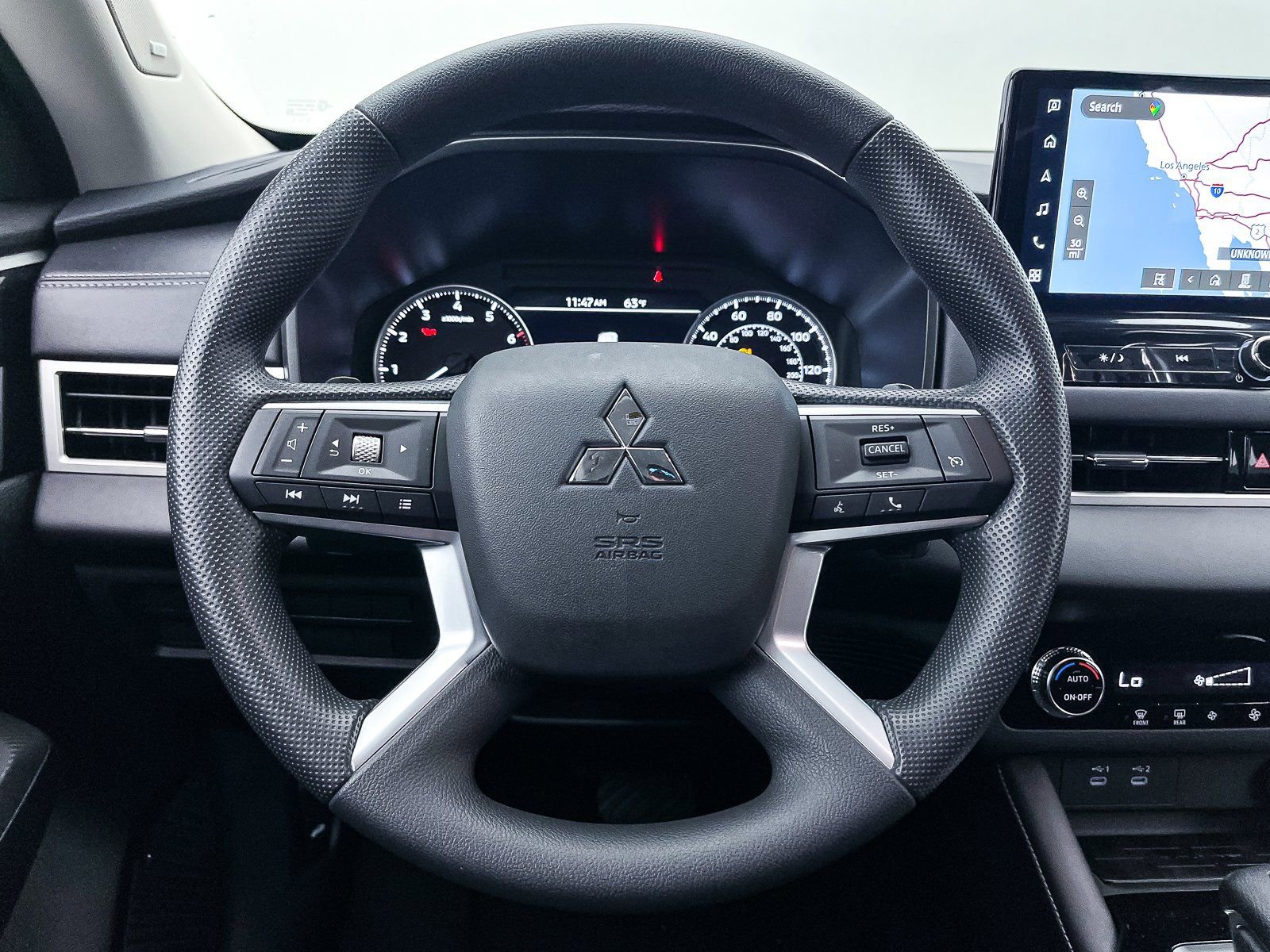 New 2025 Mitsubishi Outlander ES image 21