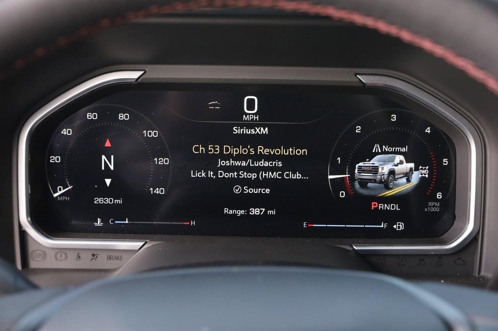 Used 2026 GMC Sierra 2500 AT4X image 15