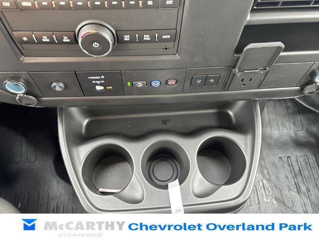 New 2025 Chevrolet Express 3500 RWD 3500 135 w/ Driver Convenience Package image 18