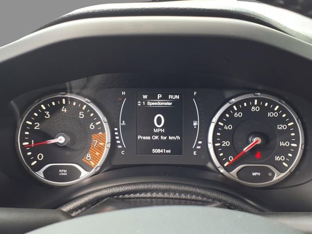 Used 2020 Jeep Renegade Altitude AWD/4WD image 28