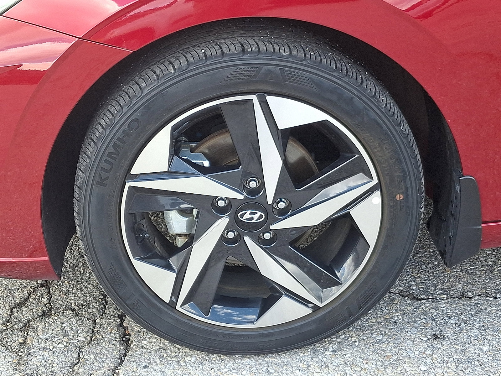 Certified 2023 Hyundai Elantra SEL w/ Convenience Package FWD image 28