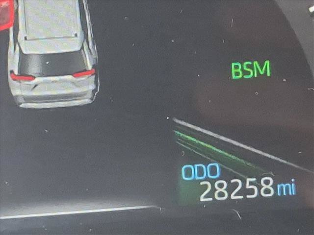 Used 2024 Toyota RAV4 XLE FWD image 8