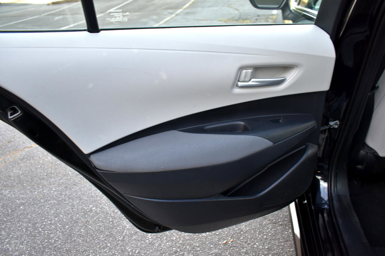 Used 2021 Toyota Corolla LE image 34