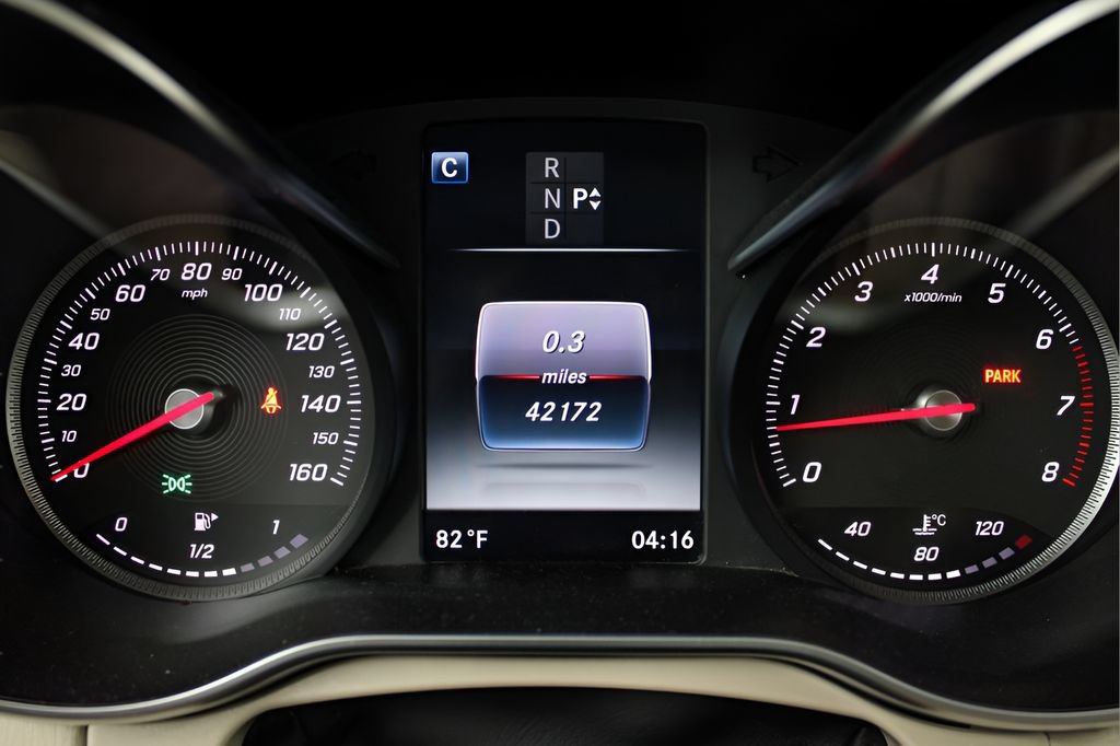 Used 2016 Mercedes-Benz C 300 4MATIC Sedan image 27