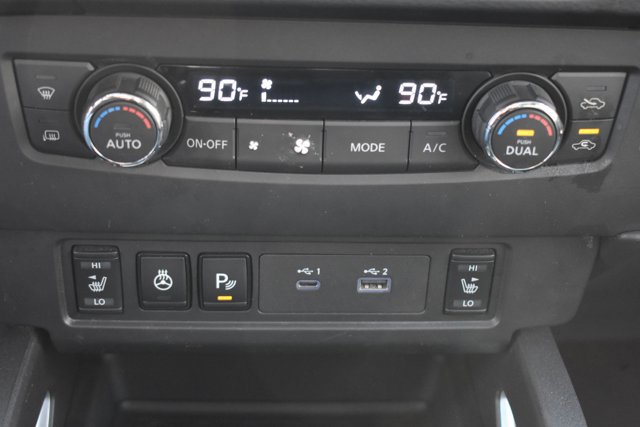 Used 2024 Nissan Frontier SL w/ Technology Package image 26