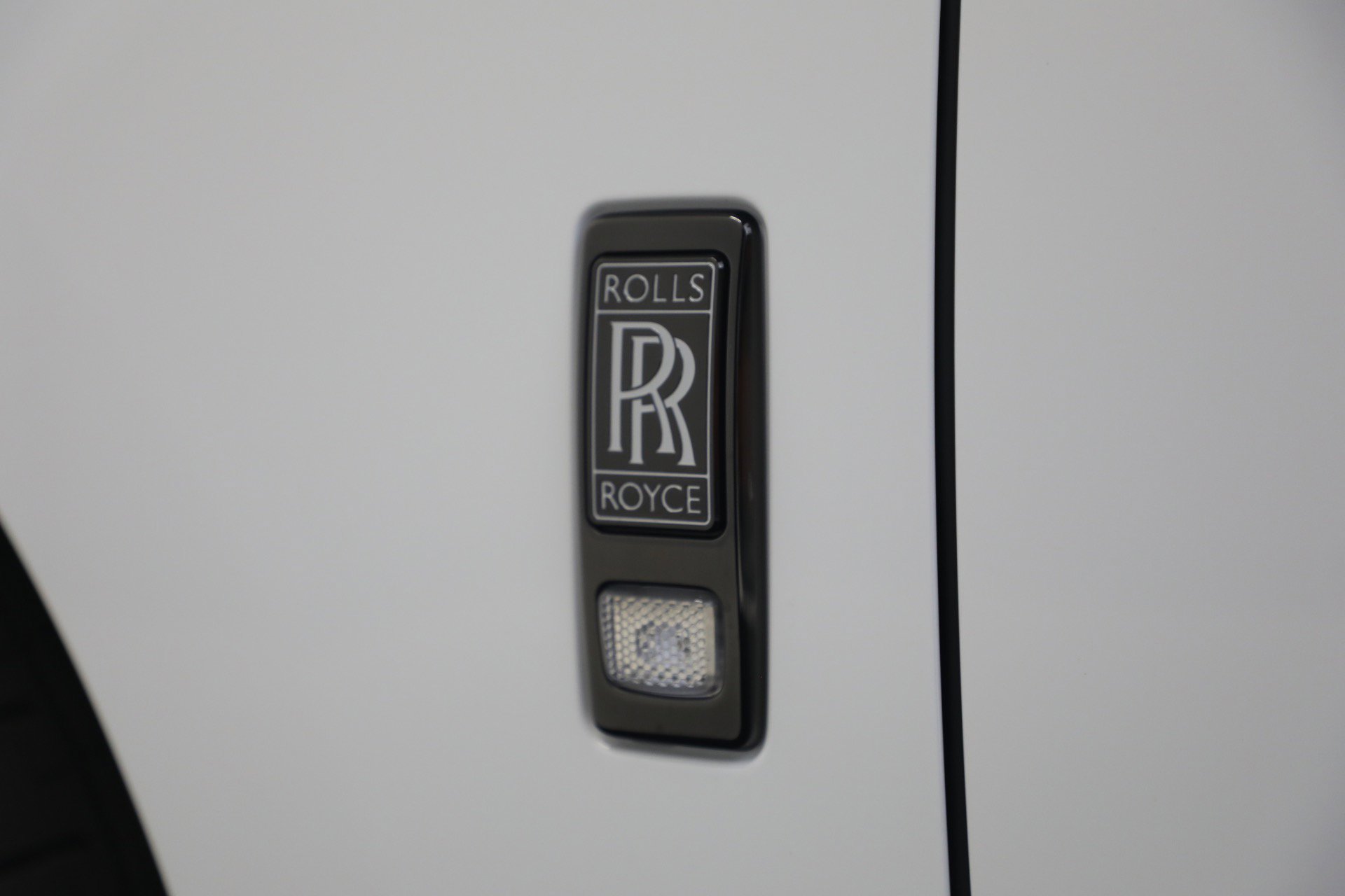 New 2026 Rolls-Royce Cullinan Black Badge image 41