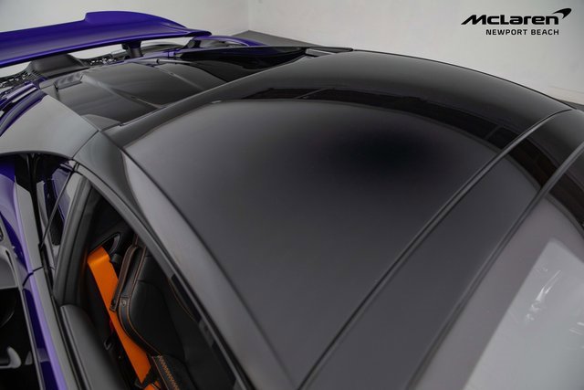 Used 2025 McLaren 750S Spider RWD image 19