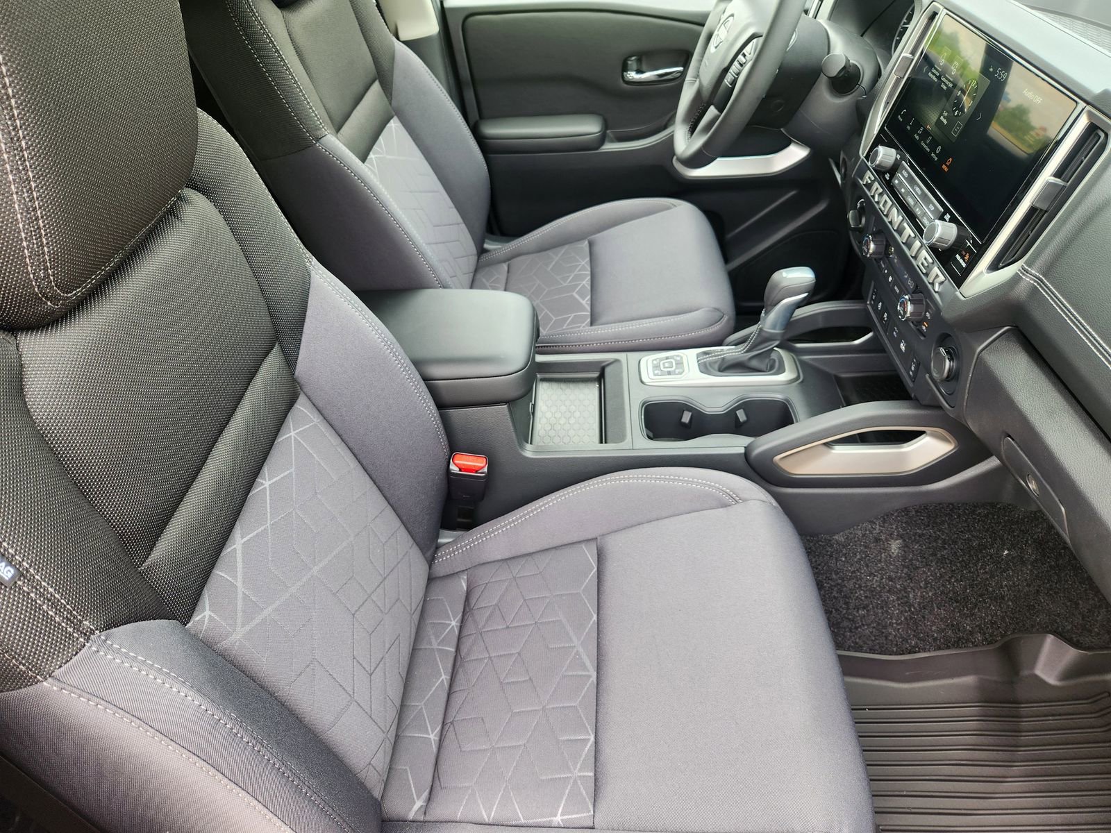 New 2026 Nissan Frontier SV AWD/4WD image 13