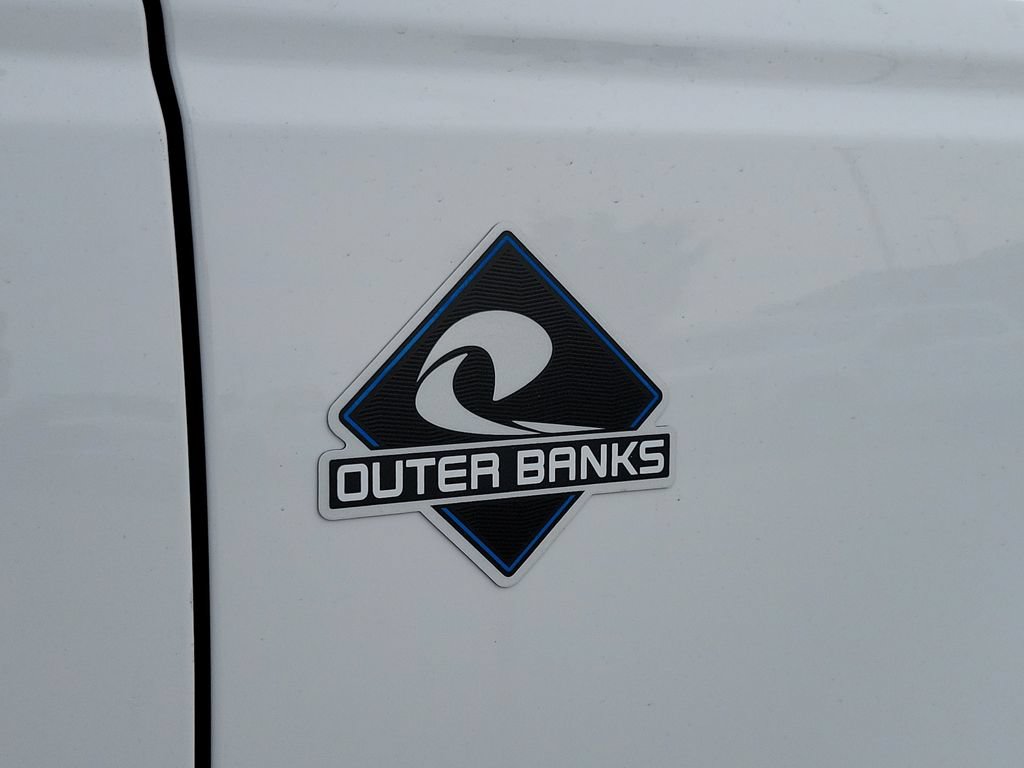 New 2026 Ford Bronco Outer Banks AWD/4WD image 6