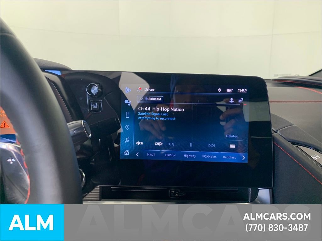 Used 2025 Chevrolet Corvette Stingray Coupe w/ 1LT image 23