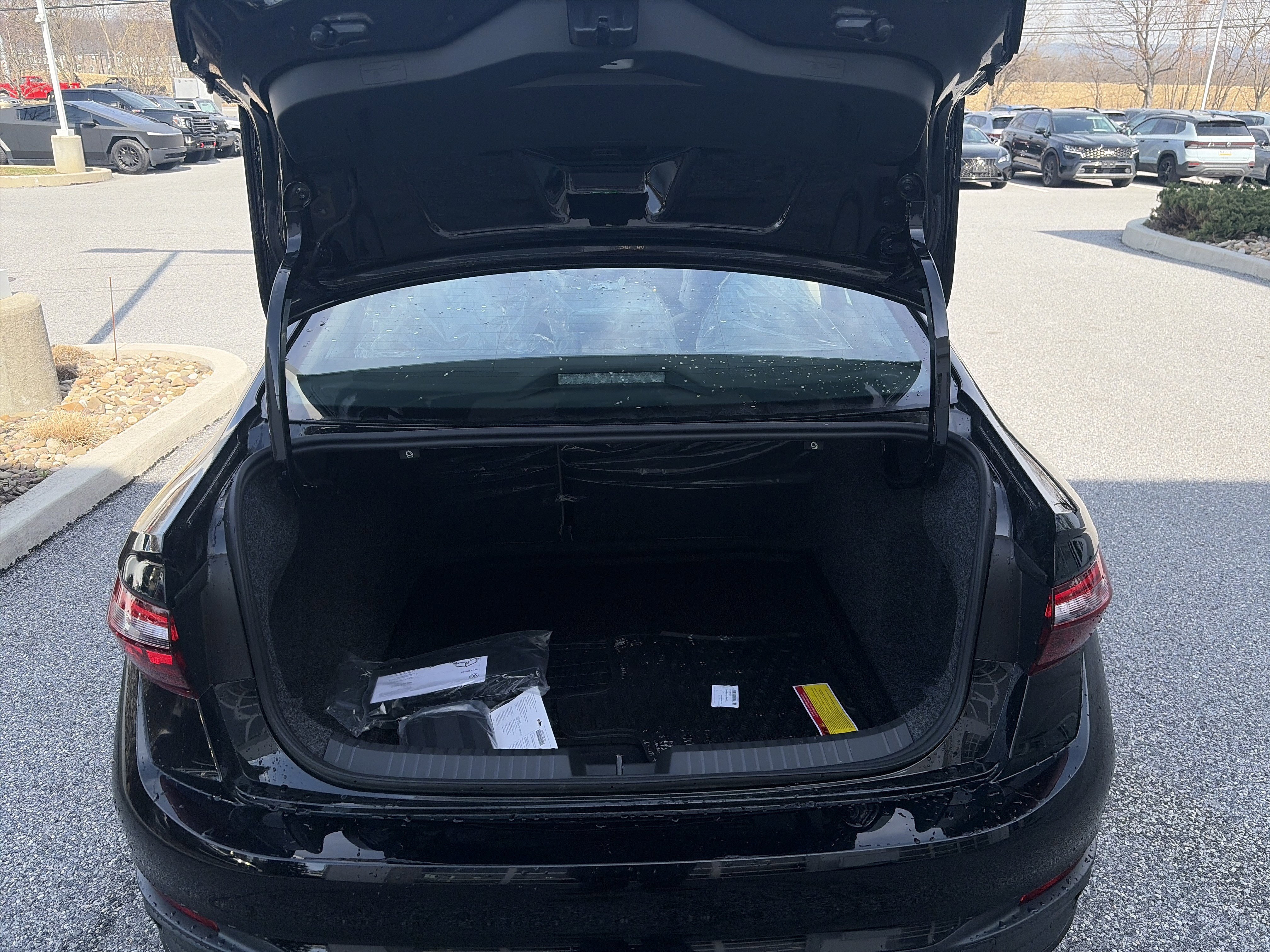 New 2026 Volkswagen Jetta SE image 19
