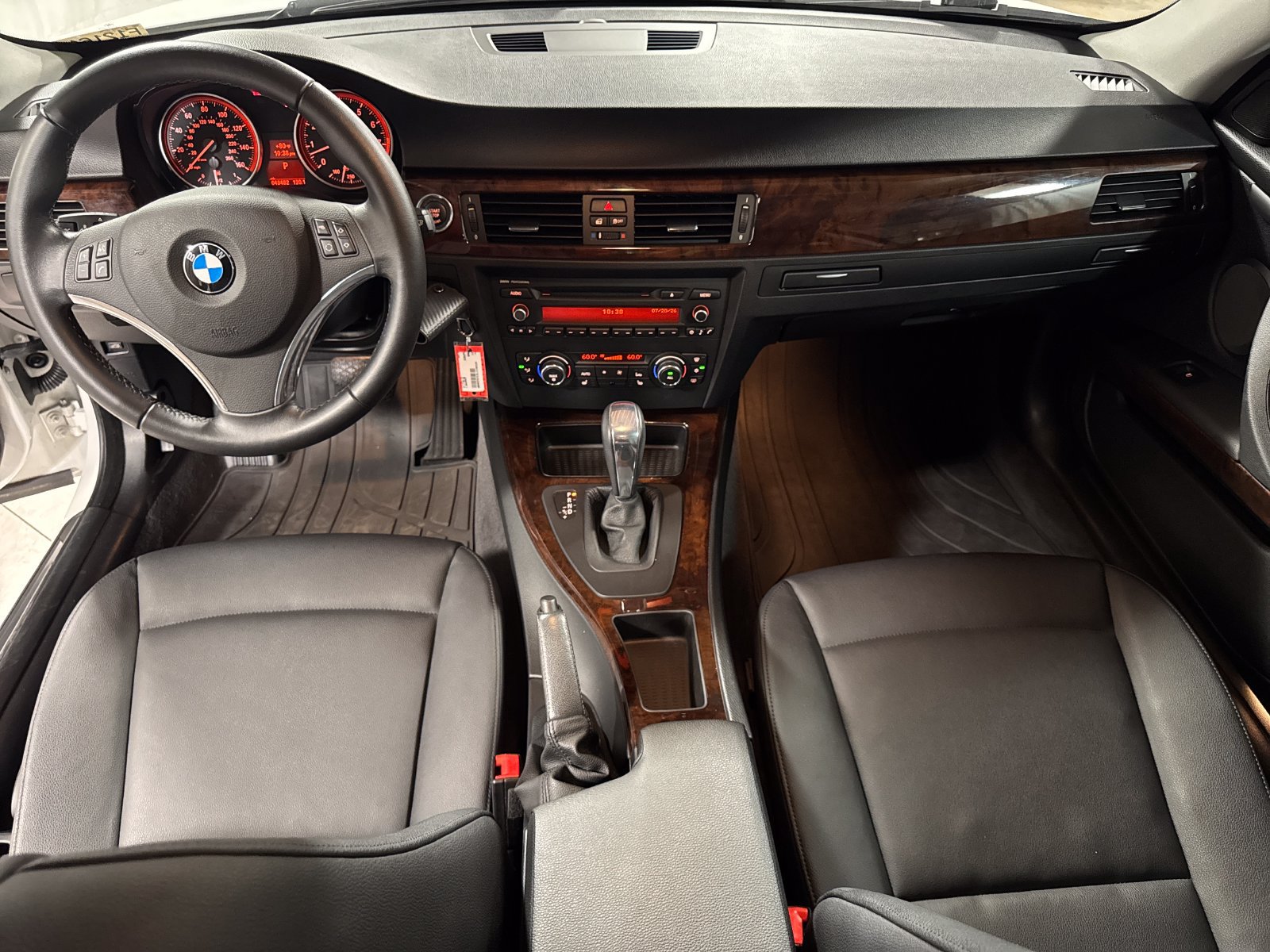 Used 2012 BMW 328i Coupe RWD image 4