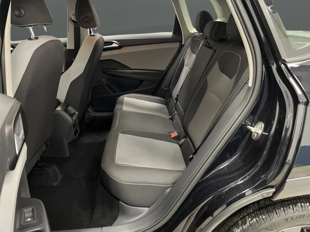 Used 2022 Volkswagen Taos S w/ IQ Drive S Package image 25