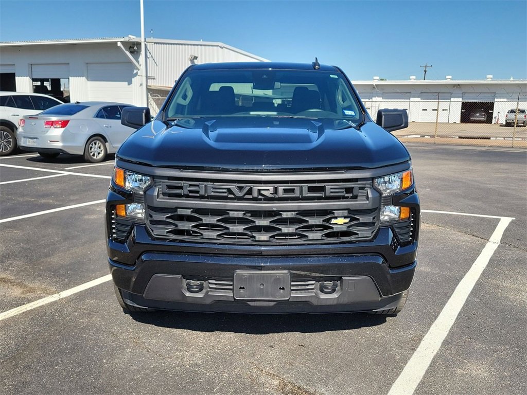 Used 2025 Chevrolet Silverado 1500 Custom image 9