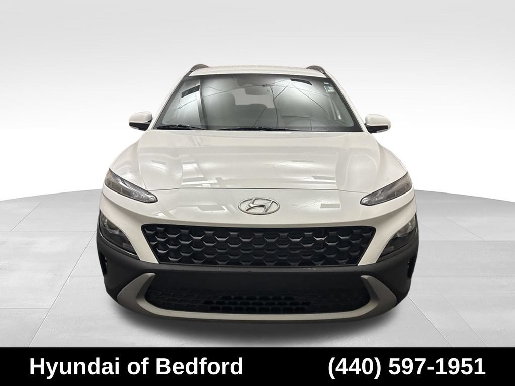 Used 2023 Hyundai Kona SEL AWD/4WD image 2