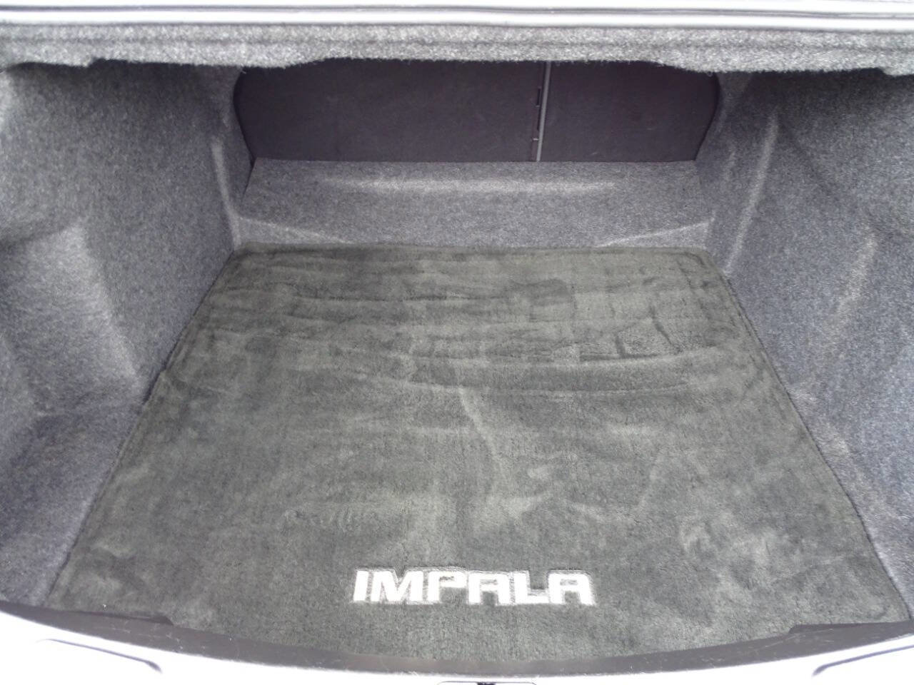 Used 2014 Chevrolet Impala LT FWD image 29