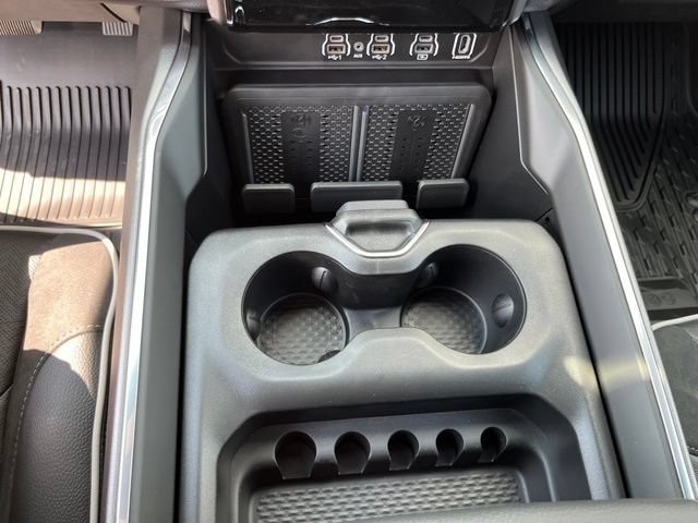 New 2026 RAM 1500 Laramie AWD/4WD image 34