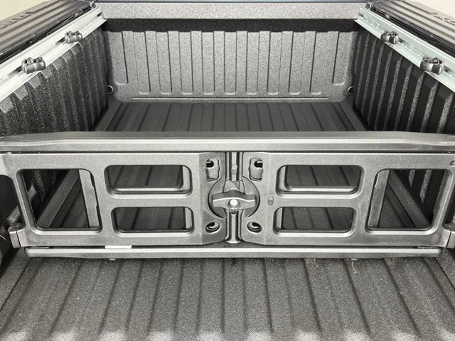 New 2027 RAM 1500 Laramie w/ Night Edition AWD/4WD image 29