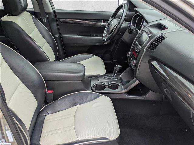 Used 2013 Kia Sorento SX w/ SX Premium Pkg AWD/4WD image 28