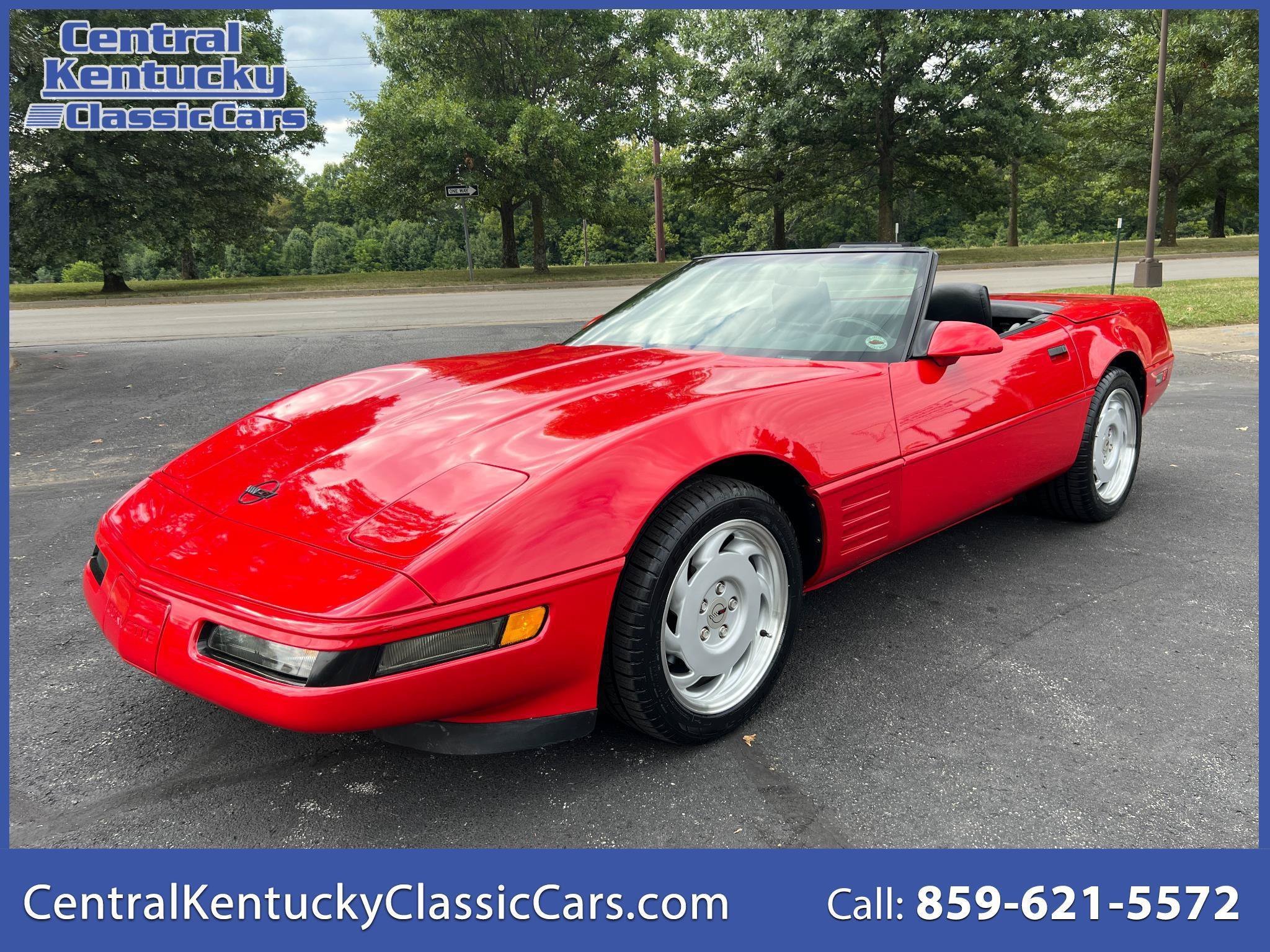 Used 1992 Chevrolet Corvette Convertible RWD image 1