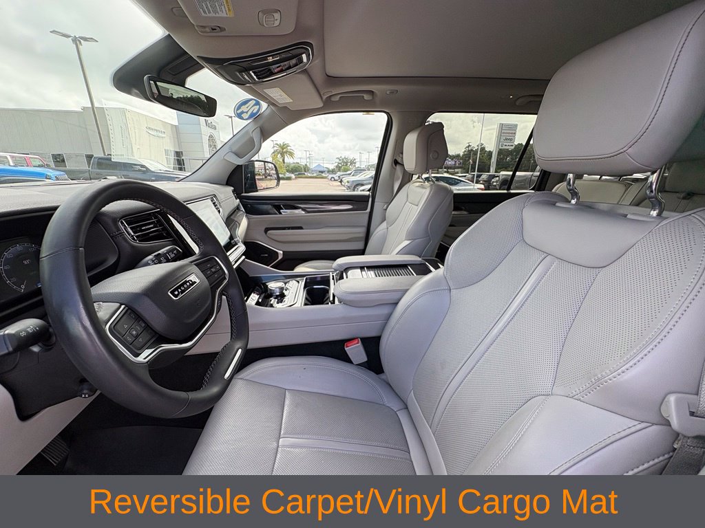 Used 2024 Jeep Wagoneer 4WD w/ Premium Group I image 23