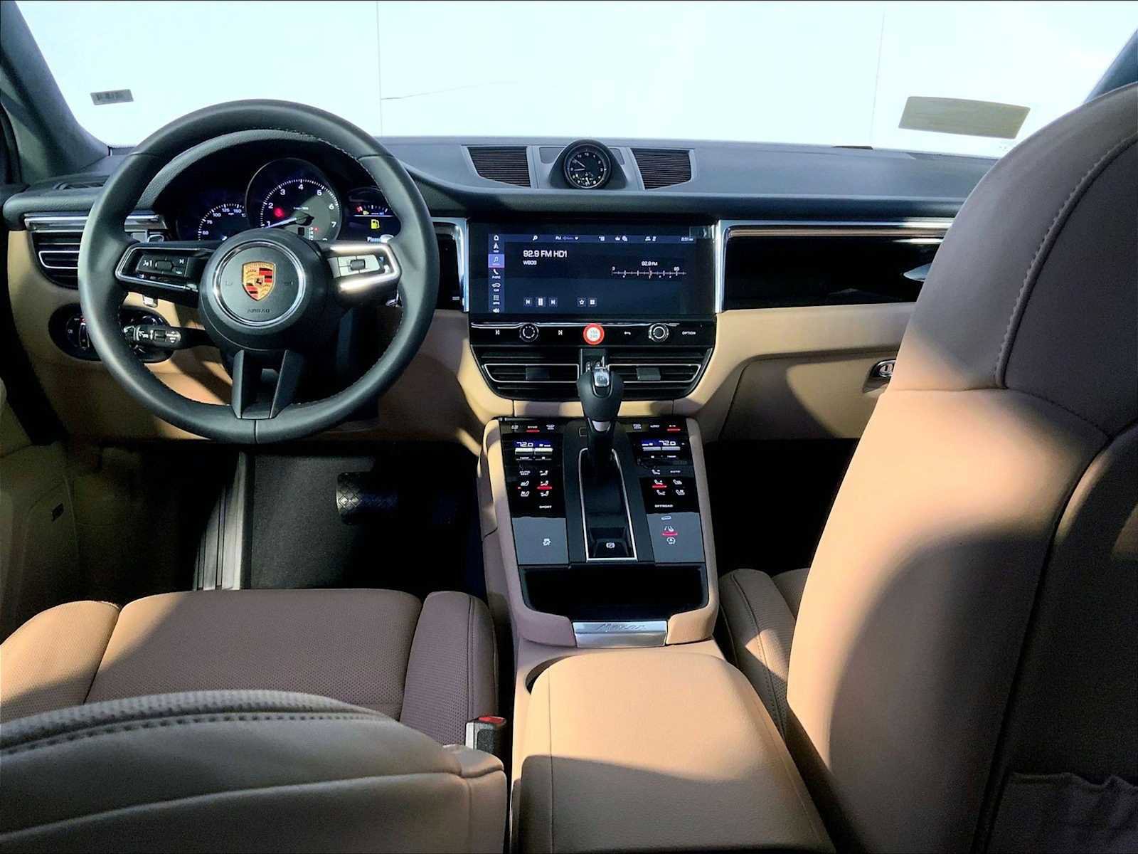 New 2026 Porsche Macan AWD/4WD image 14