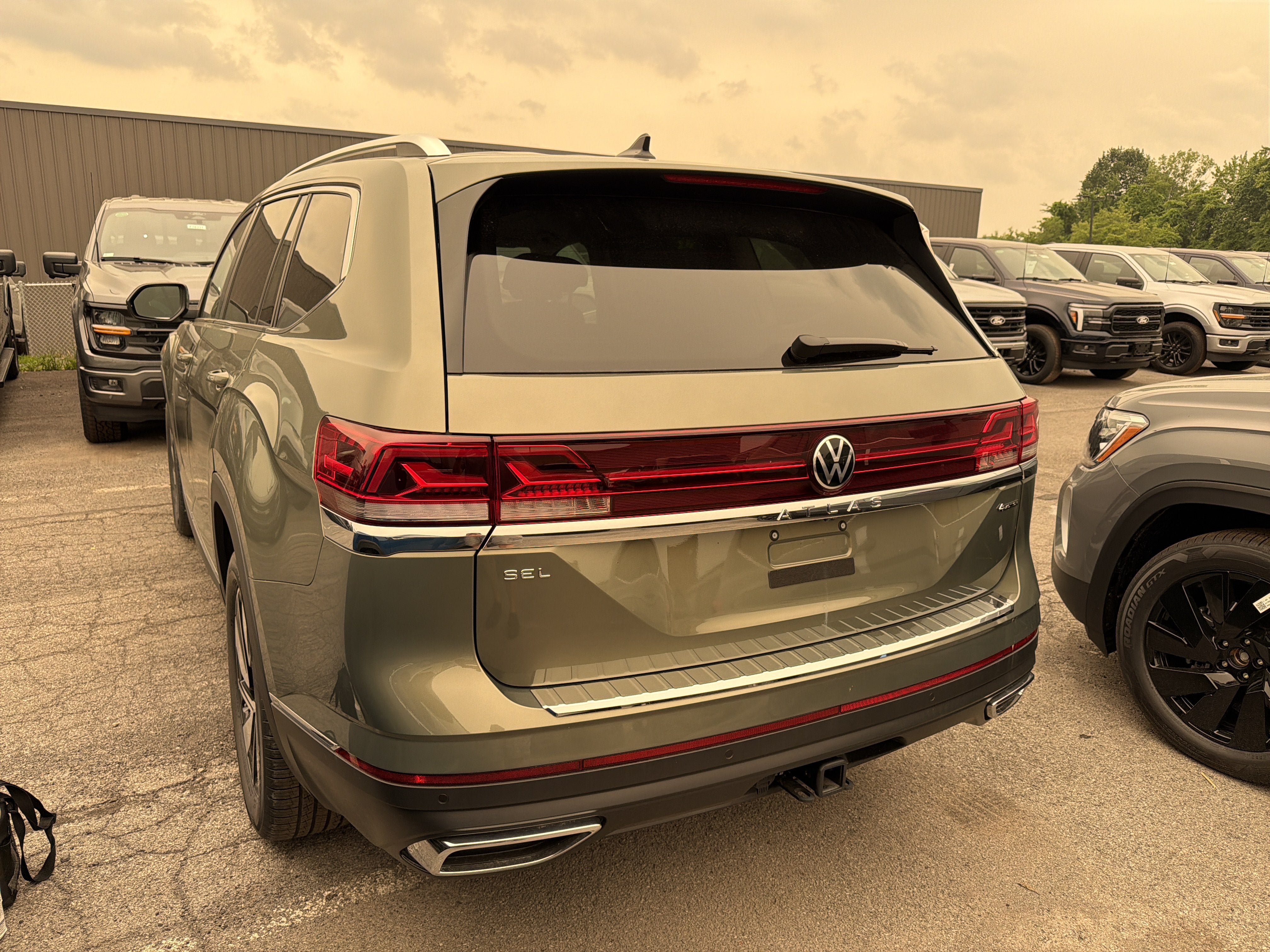 New 2026 Volkswagen Atlas SEL AWD/4WD image 4