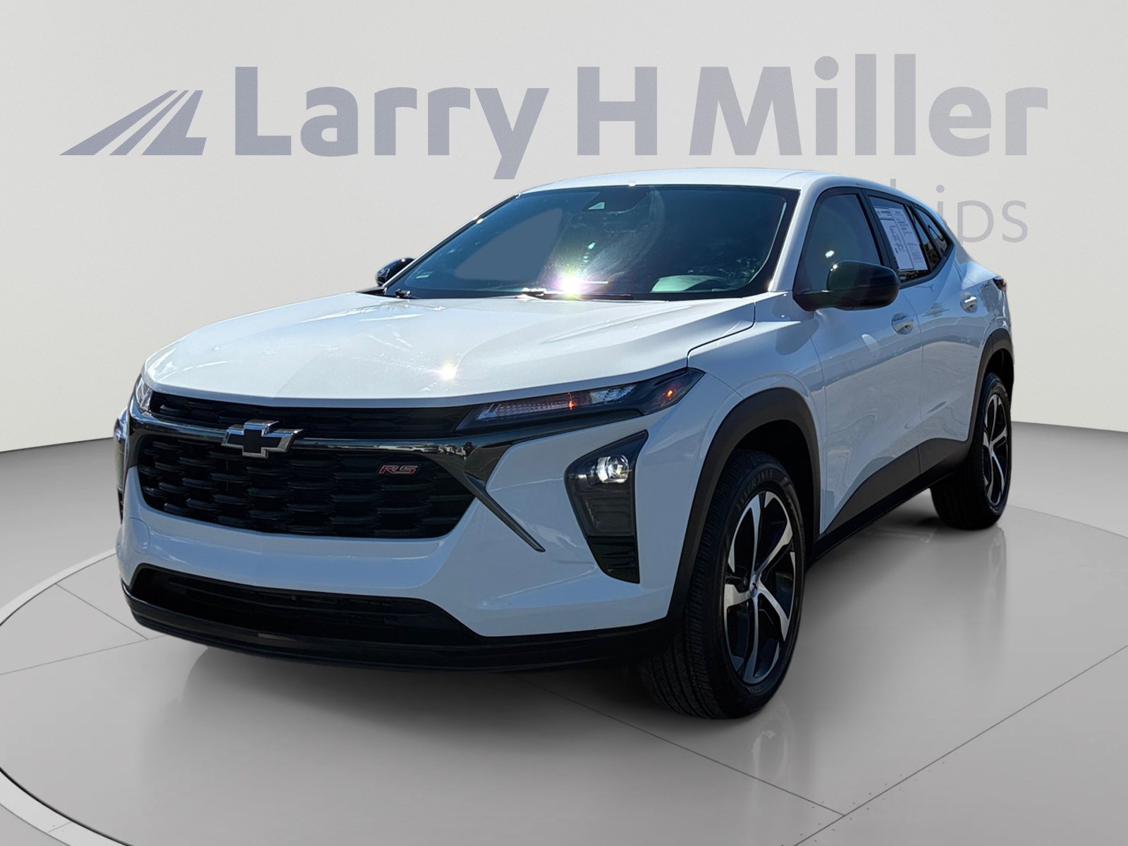 Used 2024 Chevrolet Trax RS