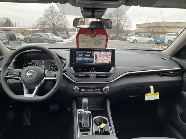 New 2025 Nissan Altima 2.5 SL image 12