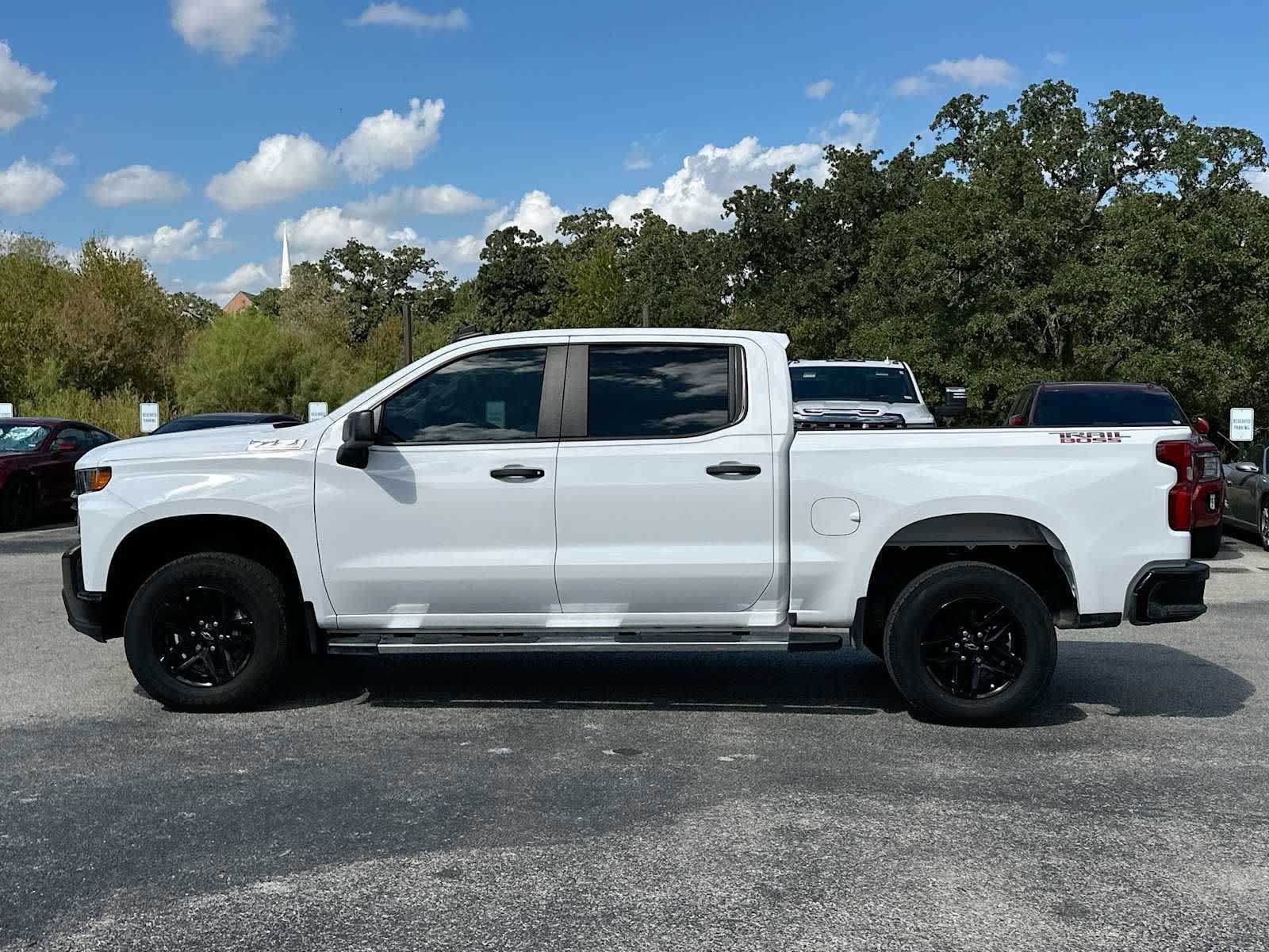 Used 2022 Chevrolet Silverado 1500 Custom Trail Boss AWD/4WD image 12