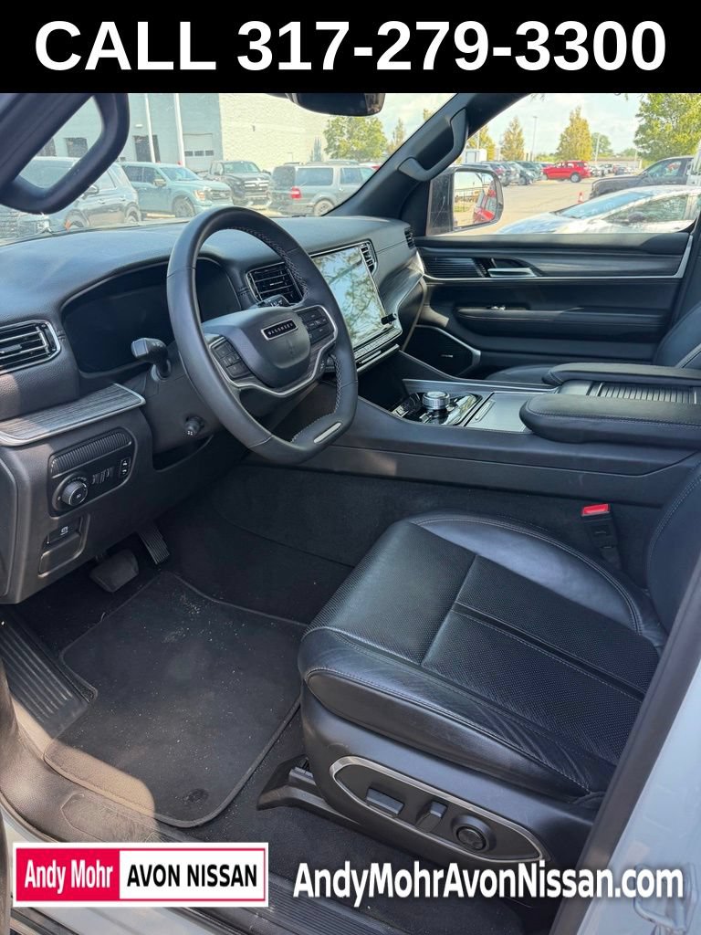 Used 2024 Jeep Wagoneer Series II w/ Flexible Seating Group AWD/4WD image 7