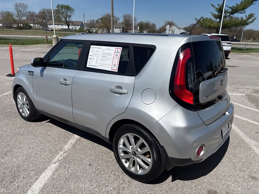Used 2017 Kia Soul + w/ Audio Package image 19