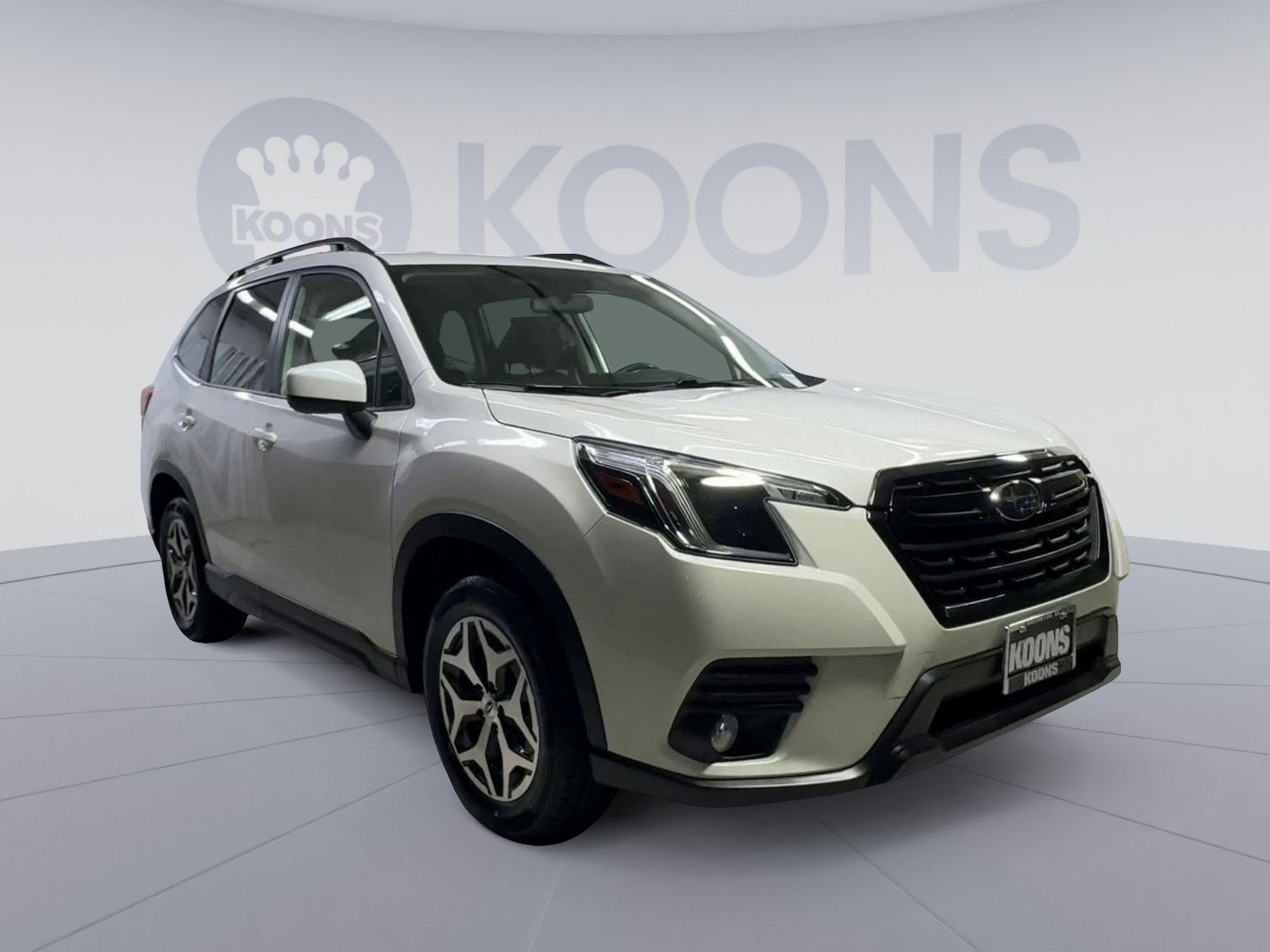 Used 2022 Subaru Forester Premium AWD/4WD image 2