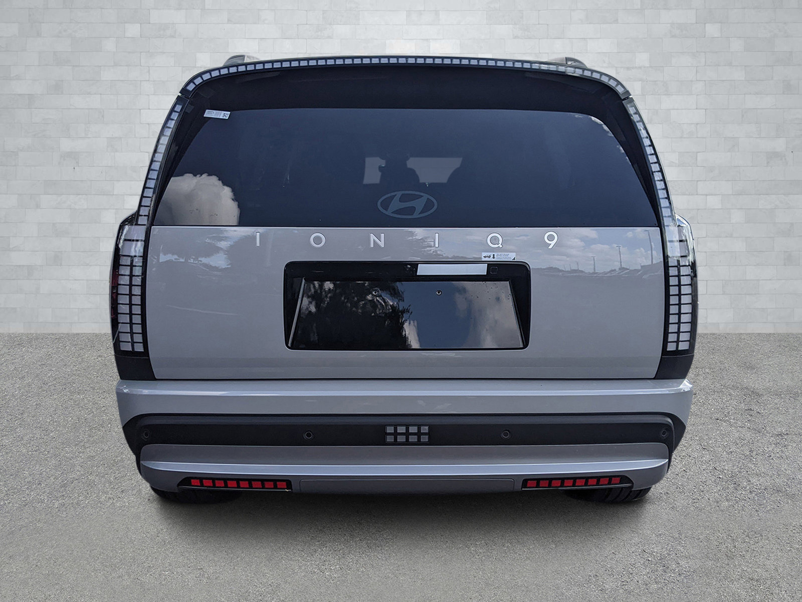 New 2026 Hyundai Ioniq 9 S image 6