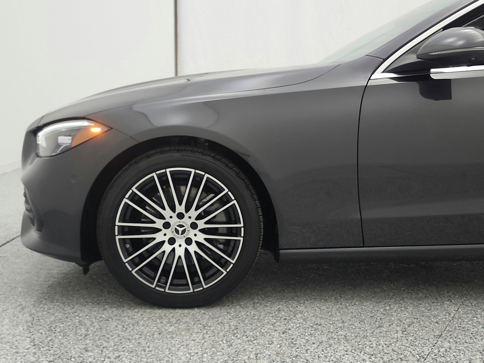 Used 2023 Mercedes-Benz C 300 Sedan image 17