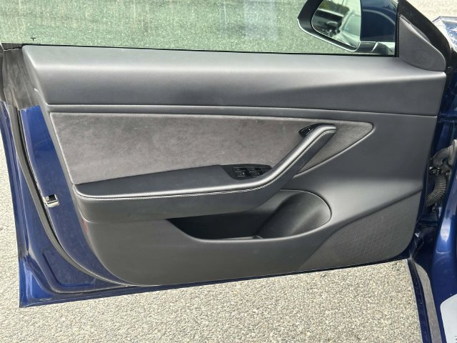 Used 2019 Tesla Model 3 Standard Range Plus RWD image 15