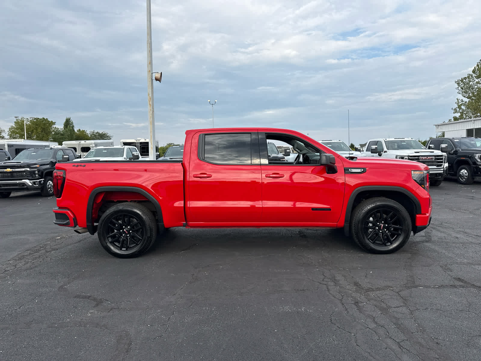 Certified 2026 GMC Sierra 1500 Elevation AWD/4WD image 6