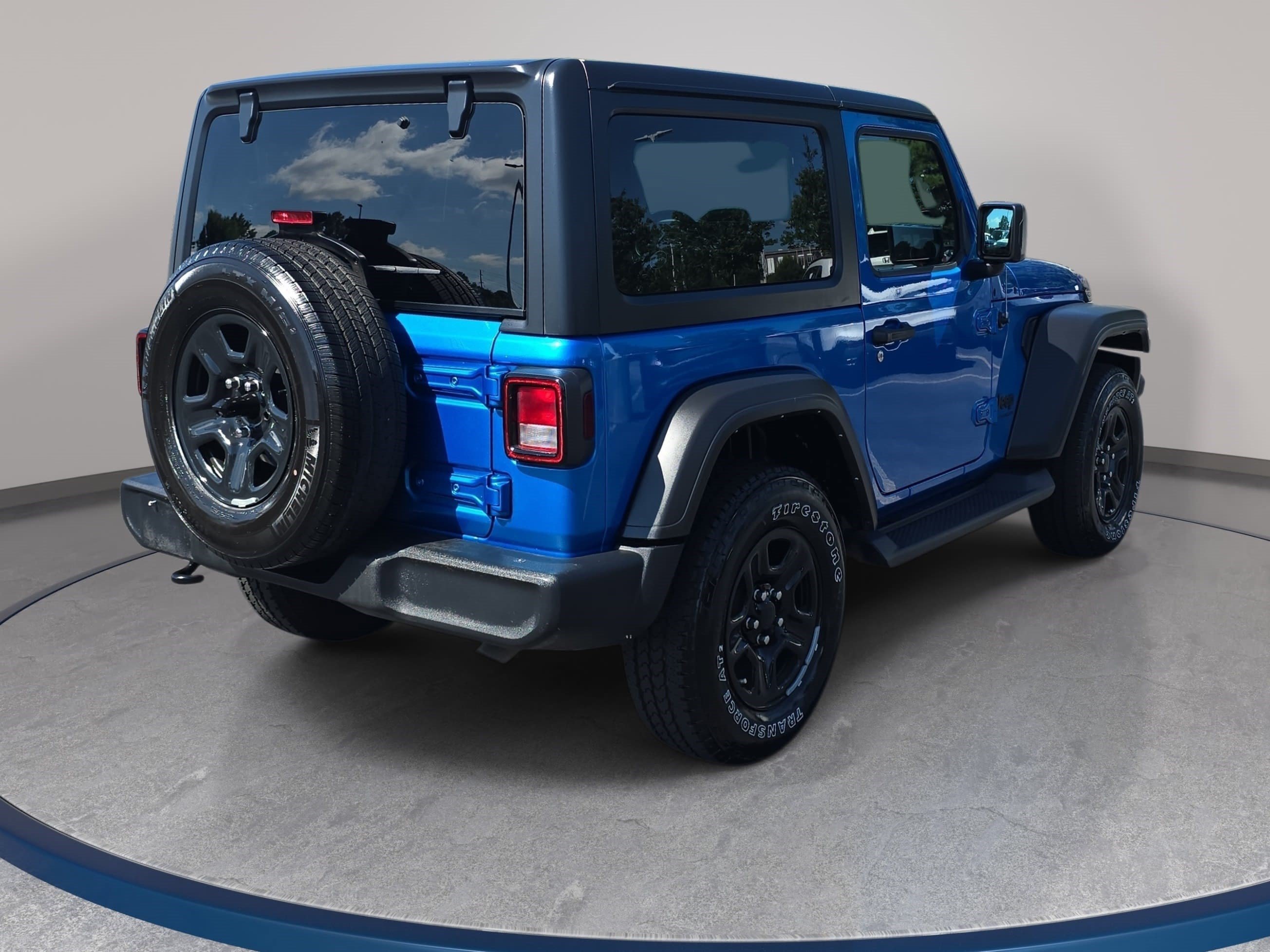 Used 2023 Jeep Wrangler Sport AWD/4WD image 5