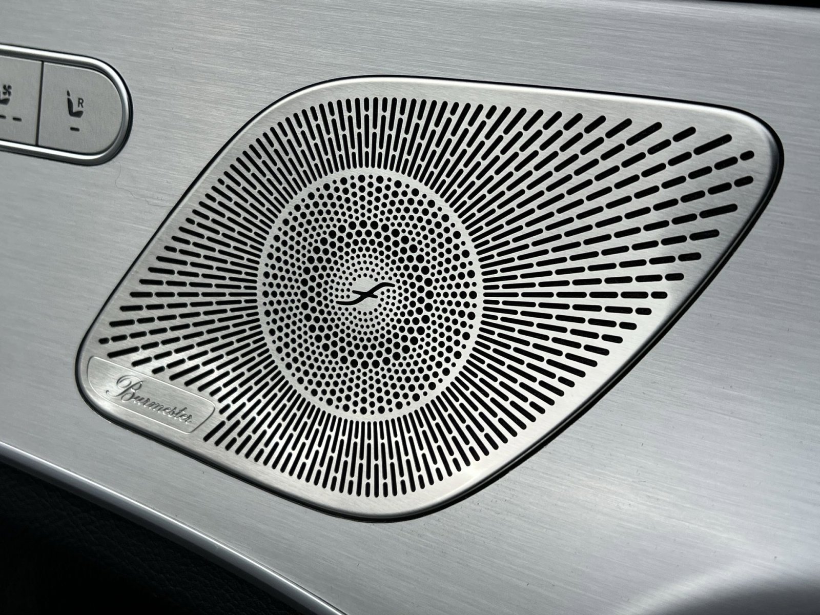 New 2026 Mercedes-Benz GLE 53 AMG 4MATIC Coupe image 37