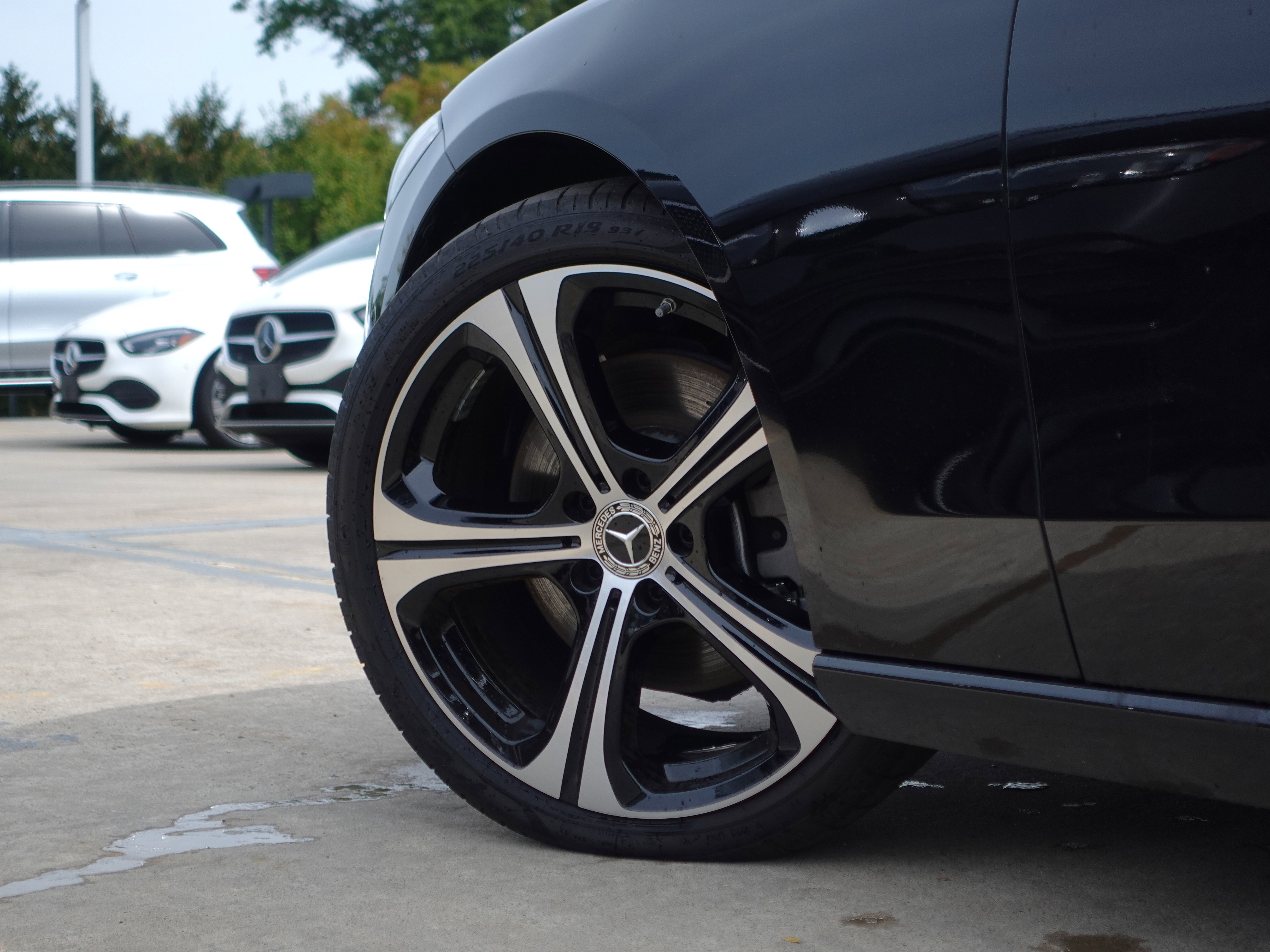 Used 2022 Mercedes-Benz C 300 4MATIC Sedan image 5