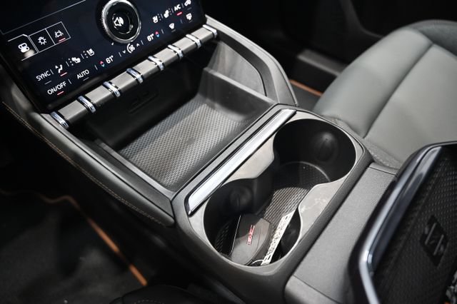 New 2026 GMC Terrain AT4 w/ Convenience Package III AWD/4WD image 15