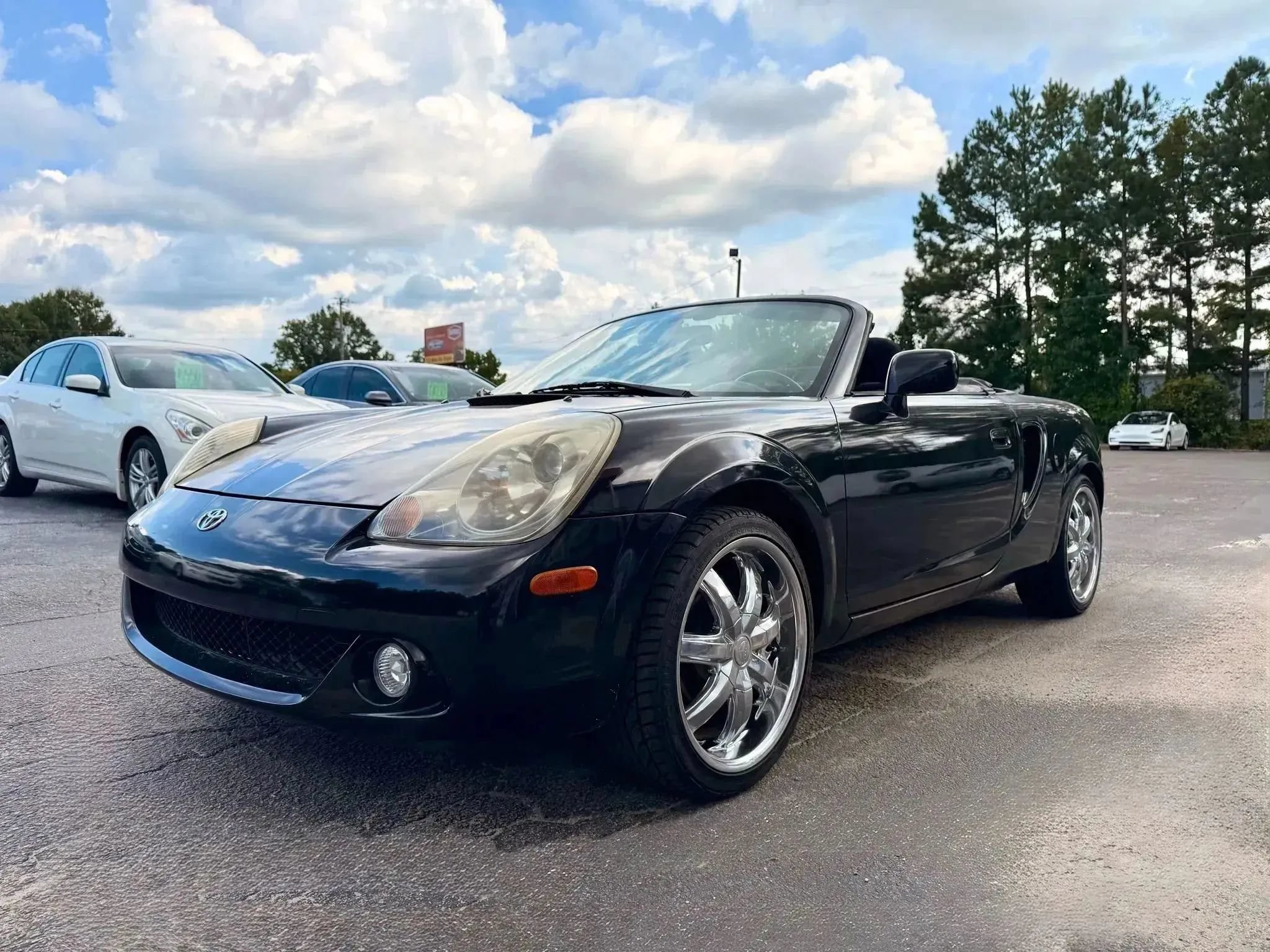 Used 2003 Toyota MR2 RWD image 24