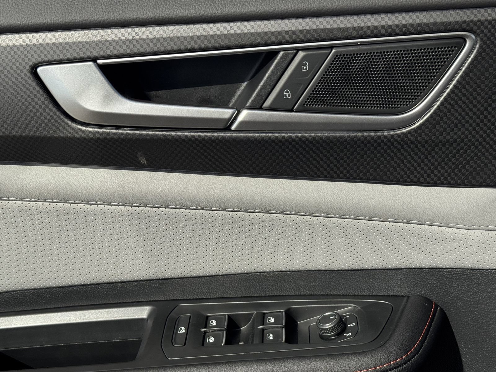 New 2026 Volkswagen Atlas Peak Edition AWD/4WD image 26
