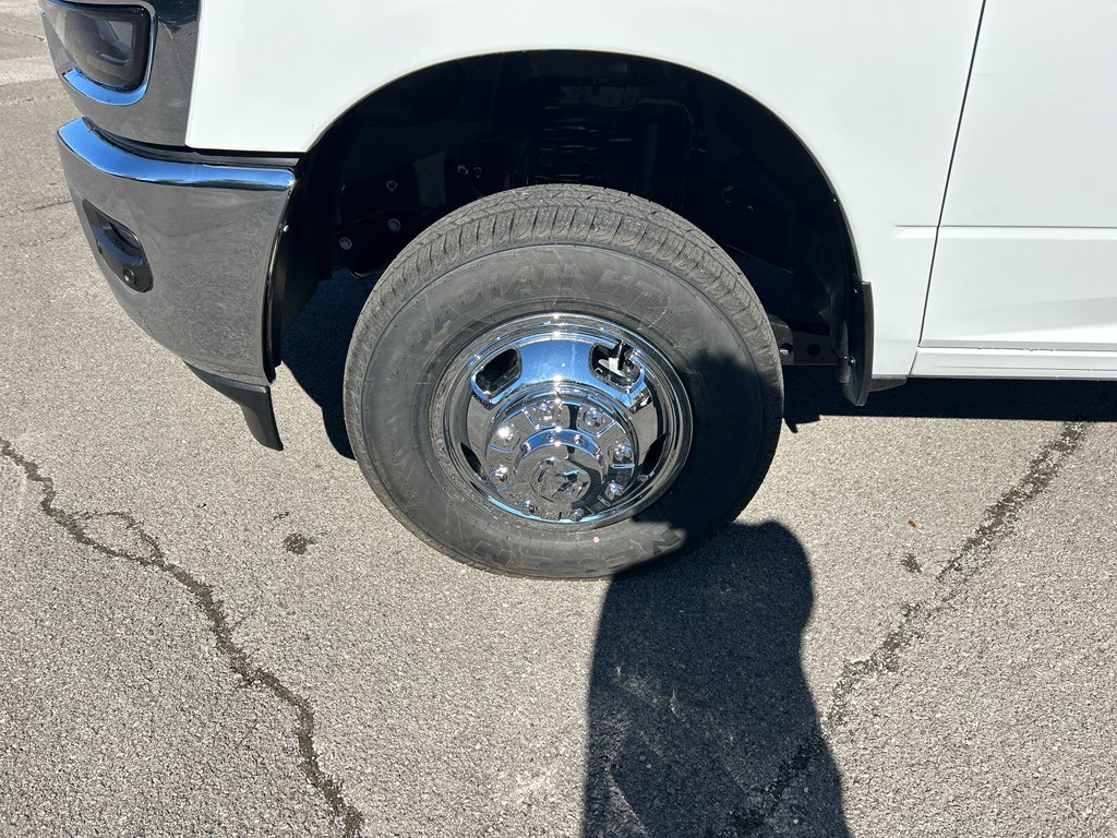 New 2026 RAM 3500 Tradesman w/ Chrome Appearance Group A image 9