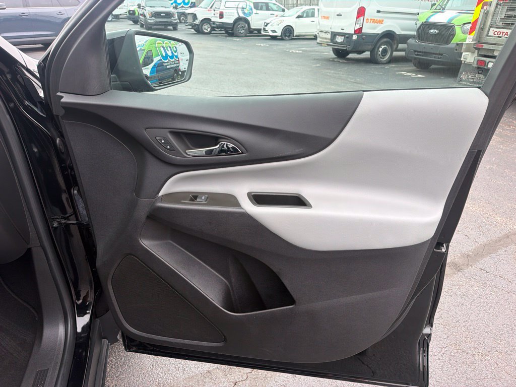 Used 2023 Chevrolet Equinox LT w/ Driver Convenience Package FWD image 38