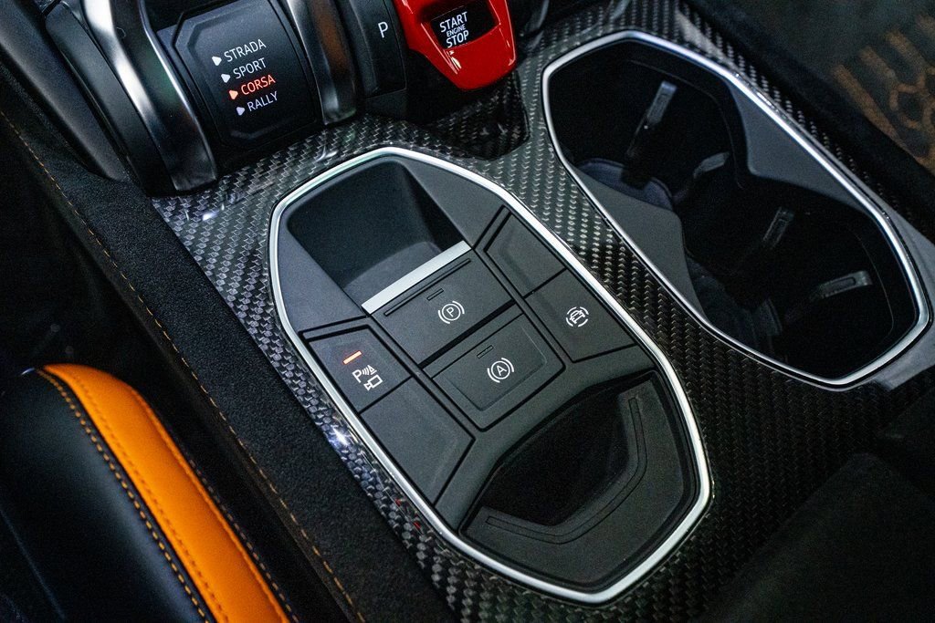 Used 2023 Lamborghini Urus Performante image 58